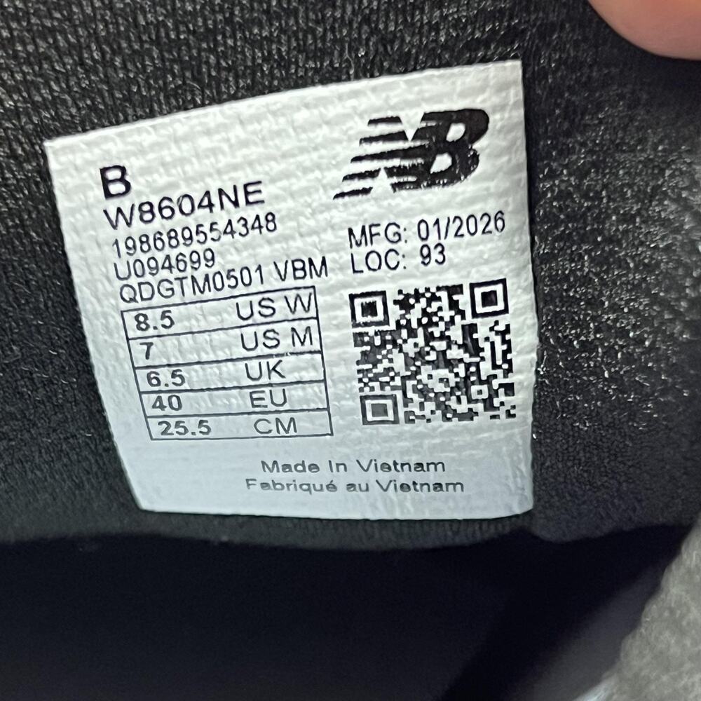 New Balance Fresh Foam X 860v15 Shoes Women Size 8.5 Black Comfort Sneakers - Picture 9 of 9
